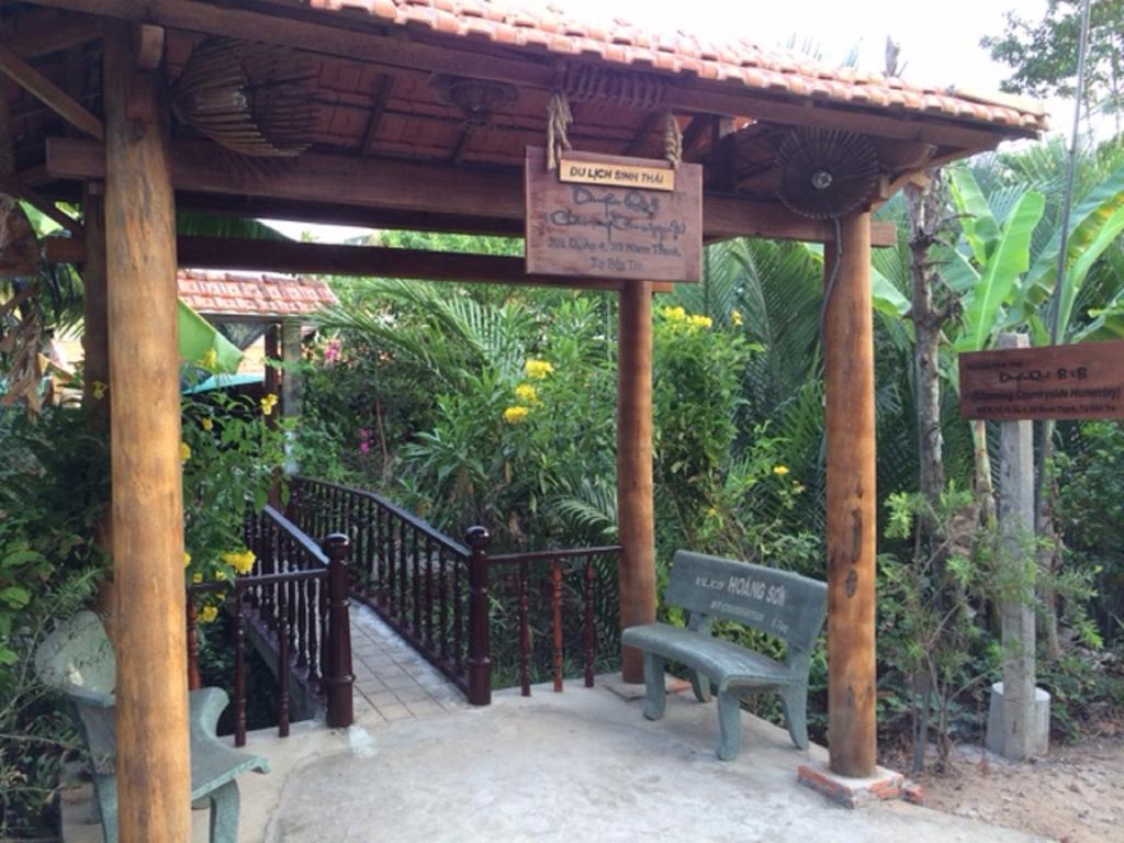 Charming Countryside Homestay Ben Tre Eksteriør bilde