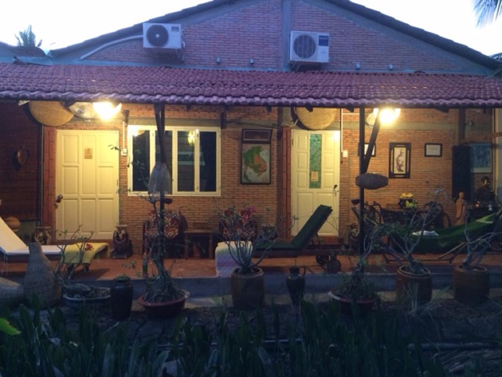 Charming Countryside Homestay Ben Tre Eksteriør bilde