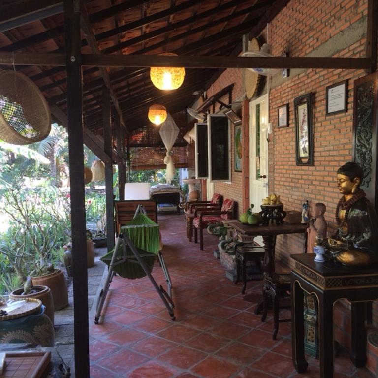 Charming Countryside Homestay Ben Tre Eksteriør bilde