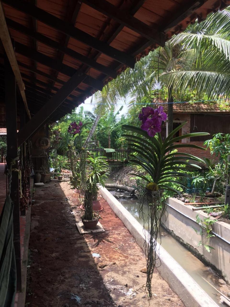 Charming Countryside Homestay Ben Tre Eksteriør bilde