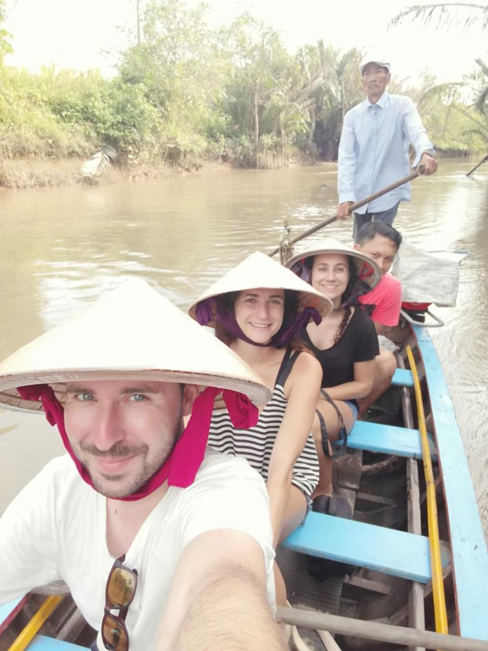 Charming Countryside Homestay Ben Tre Eksteriør bilde