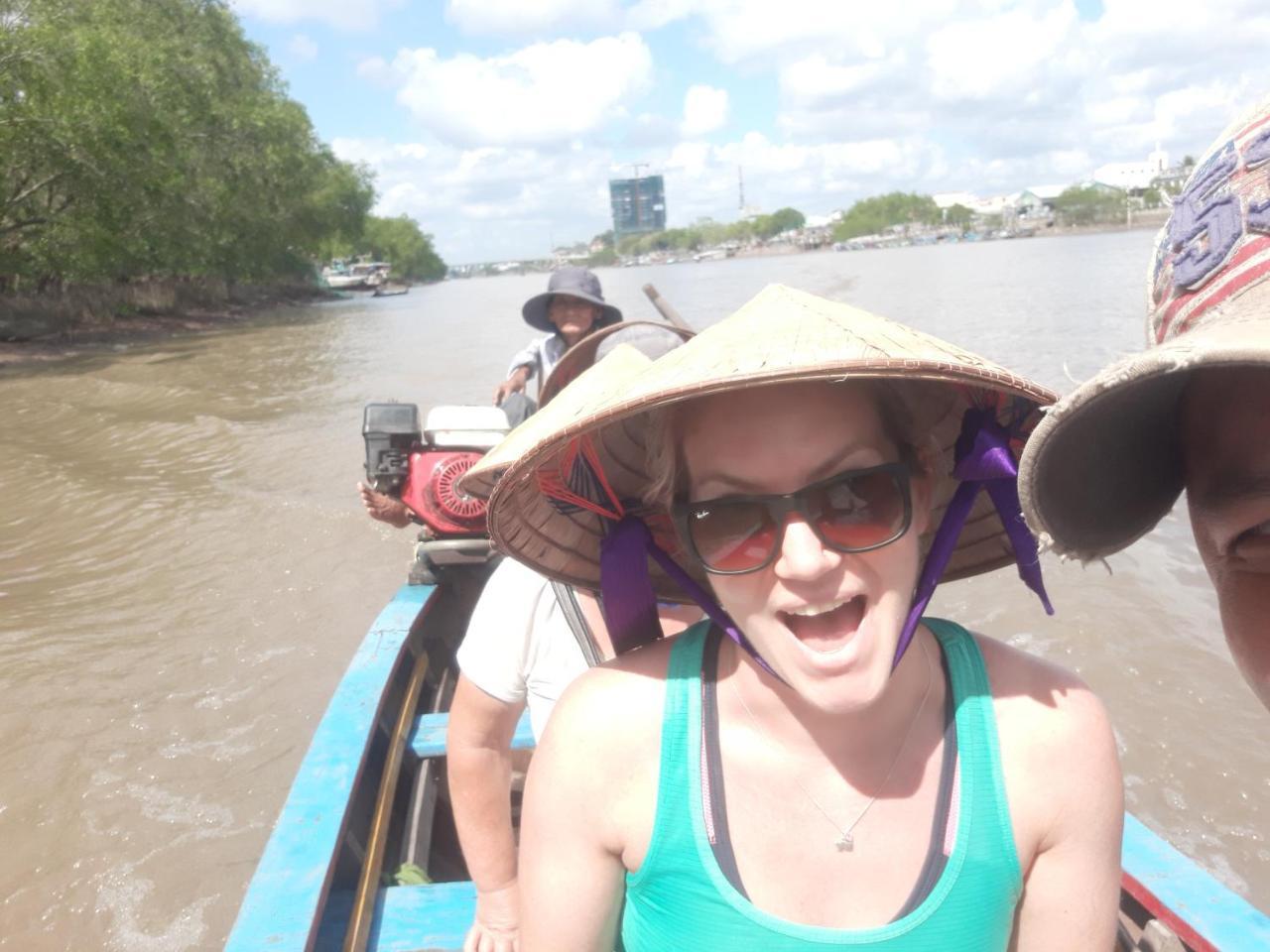 Charming Countryside Homestay Ben Tre Eksteriør bilde